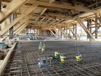 Remise Herstellen der neuen Bodenplatte